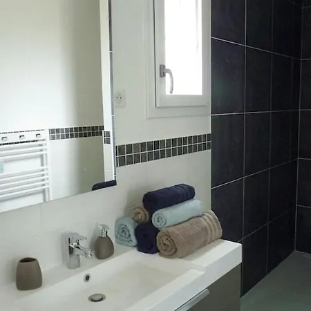 Holiday home Townhouse Near Bay Of Somme And Norman Beaches, Cleaning Included Rieux (Seine-Maritime)